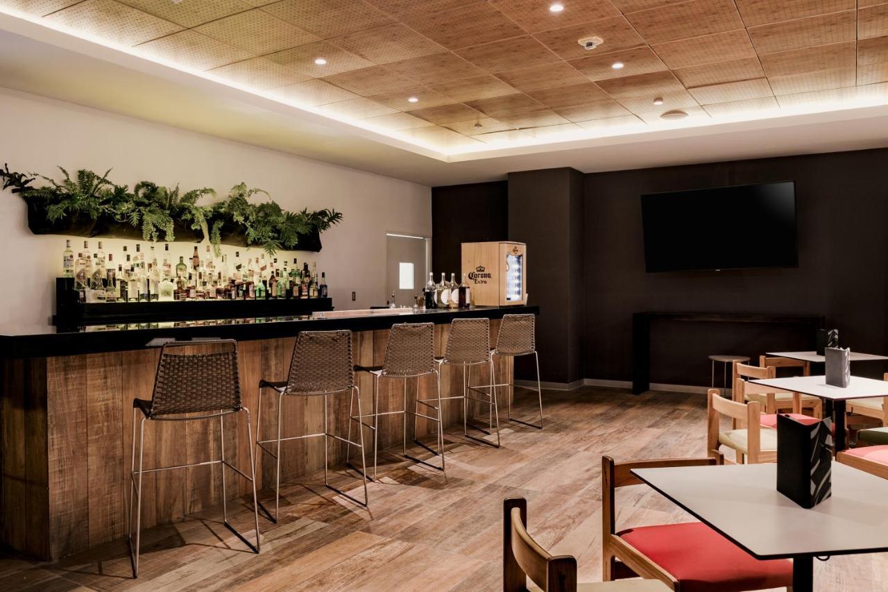 Wyndham Costa Del Sol Tumbes Hotell Eksteriør bilde